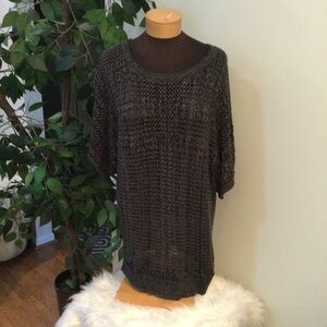 DressBarn Woman’s size 3X short sleeve open knit sweater shades of gray